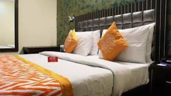 OYO Rooms Rajendra Place Metro Station | Batı Delhi - Ulusal Eyalet Başkenti Delhi - Delhi (ve civarı) - Yeni Delhi