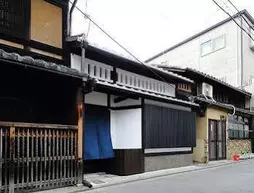 Kyoto Ikken Machiya Satoi Tetsusen Omiya Gojo