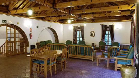 Albergue Inturjoven El Bosque | Andalucia - Cadiz (vilayet) - Arcos de la Frontera - Sierra de Cádiz