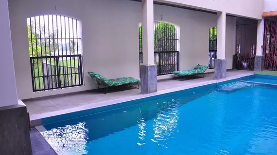 Serenity Lake Front Villa | Colombo Bölgesi - Moratuwa