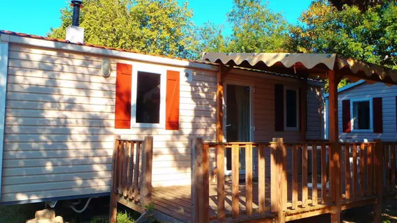 Camping Paris-Est | Ile-de-France - Val-de-Marne - Champigny-sur-Marne - Le Tremblay