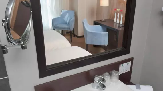 Teneo Apparthotel Bordeaux Begles | Nouvelle-Aquitaine - Gironde (bölge) - Bordeaux (ve civarı) - Begles