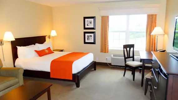 Amsterdam Inn & Suites Sussex | New Brunswick - Sussex