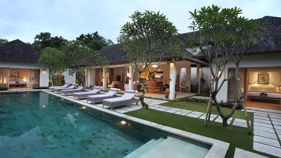 Villa Bali Asri Batubelig | Bali - Badung - Seminyak - Batubelig