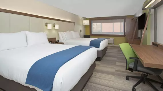 Holiday Inn Express and 38 Suites Platteville | Wisconsin - Dodgeville (ve civarı) - Platteville