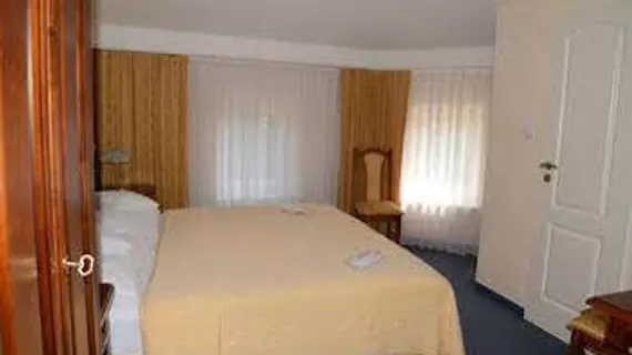 Hotel Baden | Kuzey Ren-Westfalia - Bonn (ve civarı) - Bonn - Castell