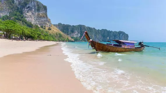 Jinda Guesthouse | Krabi İli - Krabi - Ao Nang