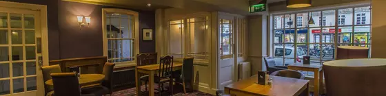 The Golden Lion Hotel | Cambridgeshire (ilçe) - Huntingdonshire