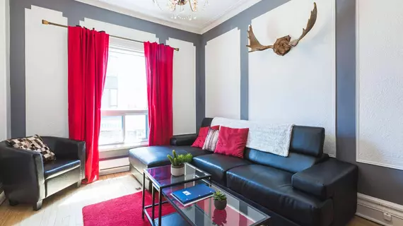 MTLVacationRentals - Apt Mont-Royal | Quebec - Montreal (ve civarı) - Montreal - Saint Laurent Bulvarı - Plateau Mont Royal