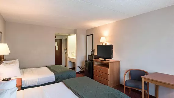 Quality Inn Shepherdstown | Batı Virginia - Martinsburg (ve civarı) - Shepherdstown