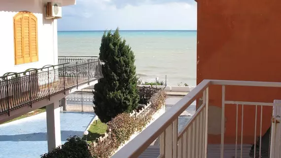 Hotel L'Ancora | Sicilya - Syracuse (vilayet) - Avola