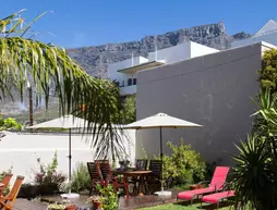 The Lions Guesthouse | West Coast DC - Drakenstein - Cape Town (ve civarı) - Cape Town - City Bowl - Cape Town Şehir Merkezi