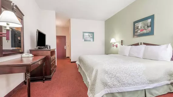 DAYS INN MONTGOMERY | Alabama - Montgomery (ve civarı) - Montgomery