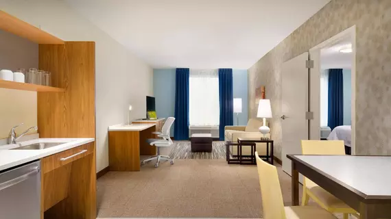 Home2 Suites by Hilton Joliet Plainfield | İllinois - Joliet