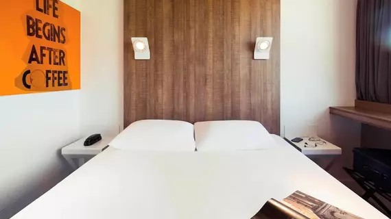 ibis Styles Niort Poitou Charentes | Nouvelle-Aquitaine - Deux-Sevres (bölge) - Vouille