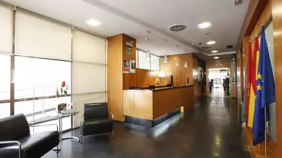 Hotel Yoldi | Navarra - Pamplona (ve civarı) - Pamplona - Segundo Ensanche