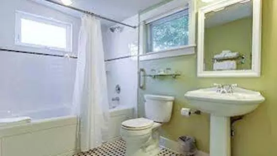 Captain's Cottage Suites | Michigan - Muskegon (ve civarı) - Grand Haven