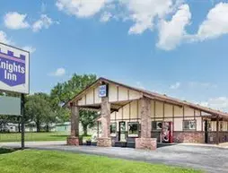 Knights Inn - Chanute | Kansas - Iola (ve civarı) - Chanute