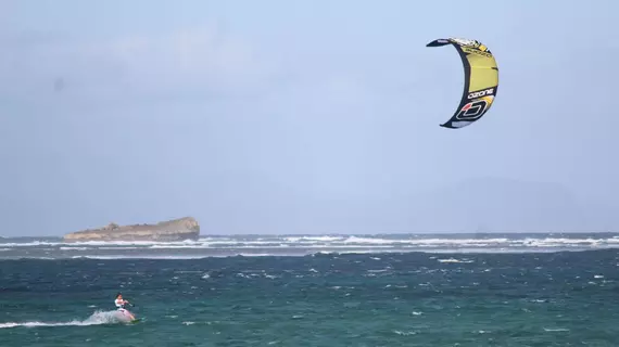 Ekas Breaks | Batı Nusa Tenggara - Lombok - Jerowaru