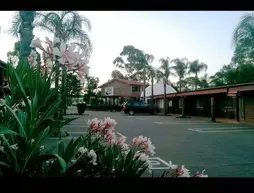 Bronco Motor Inn | Queensland - Toowoomba (ve civarı) - Charlton