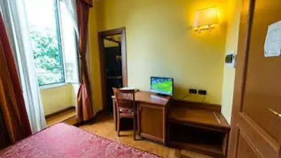 Hotel Lella | Lazio - Roma (ve civarı) - Roma Kent Merkezi - Rione XVIII Castro Pretorio