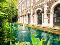 YHA London Holland Park | Londra (ve civarı) - Kensington - Holland Parkı