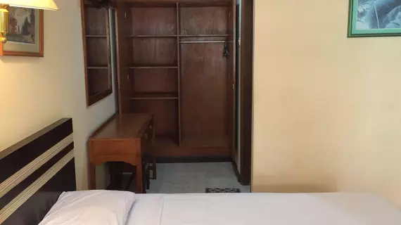 Sri Ratu Hotel | Bali - Kuta - Legian Kent Merkezi