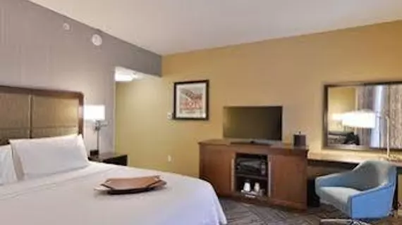 Hampton Inn Fond du Lac | Wisconsin - Fond du Lac