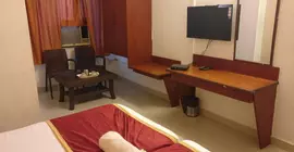 Hotel HMR Royal Inn | Maharaştra - Pune Bölgesi - Pune