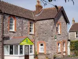 YHA Cheddar | Somerset - Wells - Mendip Tepeleri