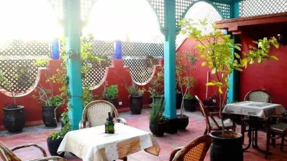 Riad Boutouil | Marakeş (ve civarı) - Marrakech - Mechouar Kasbah - Mechouar-Kasbah