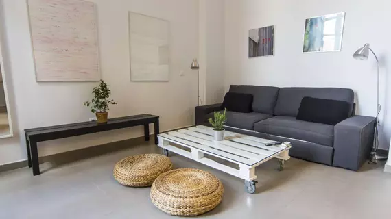 Apartamentos Málaga Picasso | Andalucia - Malaga İli - Malaga - Malaga Tarihi Merkezi - Centro