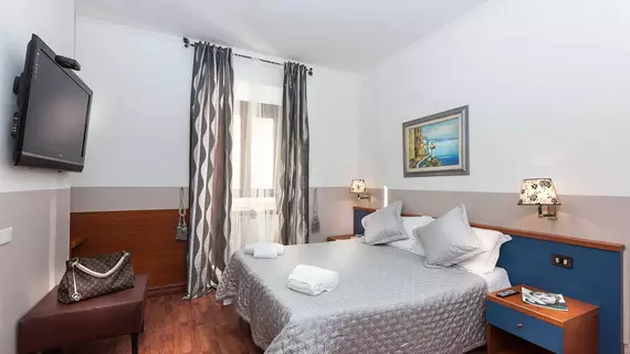 Ora Guesthouse | Lazio - Roma (ve civarı) - Roma Kent Merkezi - Monti