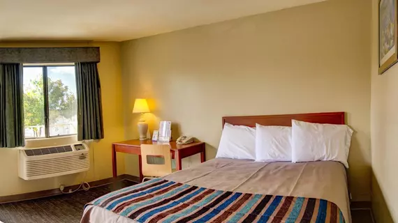 Good Nite Inn Rohnert Park | Kaliforniya - Sonoma İlçesi - Rohnert Park