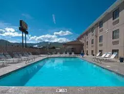 Super 8 Wenatchee | Washington - Wenatchee - Lake Chelan (ve civarı) - Wenatchee