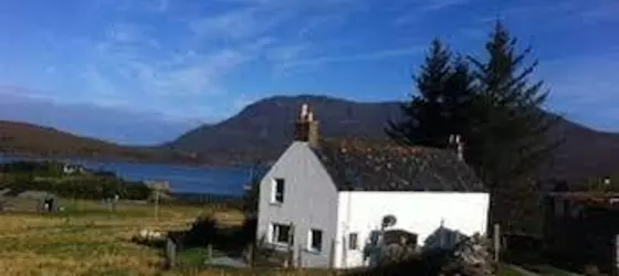 Croft Cottage and Tigh-na-Mara Chalet | İskoçya - Scottish Highlands - Ullapool - Rhue