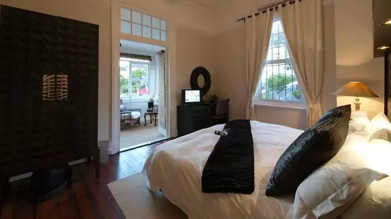 Kingslyn Boutique Guest House | Western Cape (il) - West Coast DC - Drakenstein - Cape Town (ve civarı) - Cape Town - Three Anchor Bay