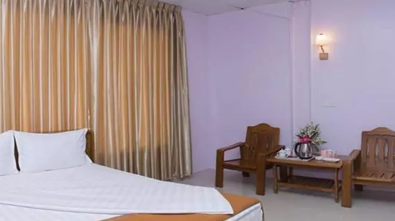 Aung Tha Pyay Hotel 3 | Yangon - Mayangone