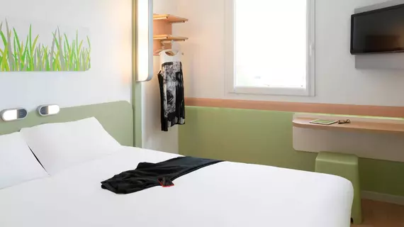 Hotel Ibis Budget Lyon Eurexpo - | Auvergne-Rhone-Alpes - Rhone (bölge) - Lyon (ve çevresi) - Chassieu