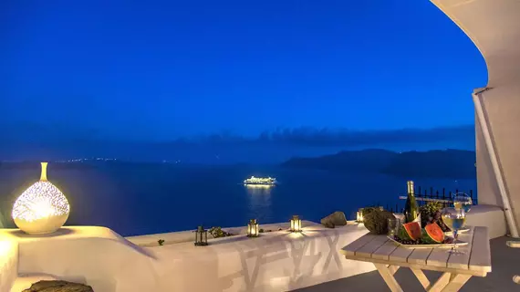 Ambition Suites | Ege Adaları - Santorini