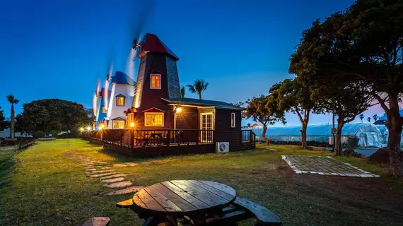 Olle Windmill Pension and Guesthouse | Jeju Adası - Seogwipo - Jungmun