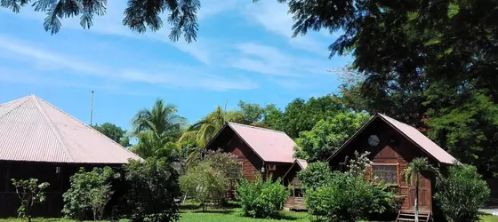 Cabanas La Teca | Guanacaste - Curubande