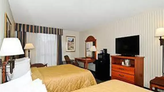 Quality Inn Andrews Air Force Base | Maryland - College Park (ve civarı) - Suitland