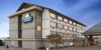 Days Inn & Suites Langley