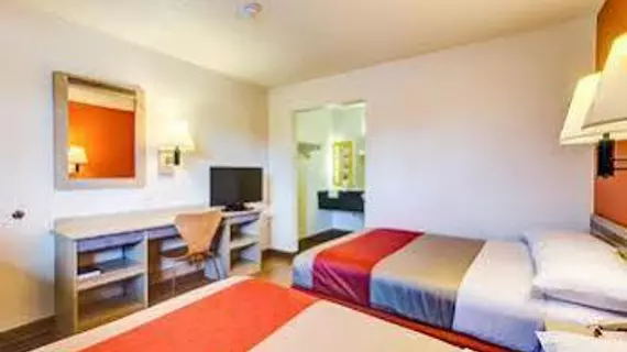 Motel 6 Denver West Wheat Ridge - North | Kolorado - Denver (ve civarı) - Wheat Ridge