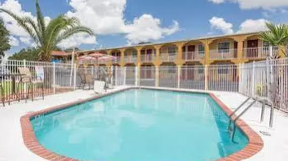 Days Inn Bradenton I-75 | Florida - Sarasota (ve civarı) - Bradenton