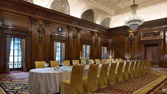 Four Seasons Hotel London At Ten Trinity Square | Londra (ve civarı) - Tower Hamlets - Tower Hill