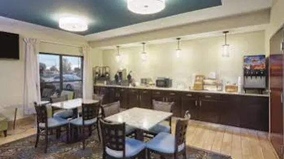 La Quinta Inn & Suites South Bend | Indiana - South Bend (ve civarı) - South Bend