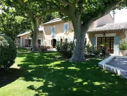 Villa Mas St Jean House | Provence - Alpes - Cote d'Azur - Bouches-du-Rhone (bölge) - St.-Remy-de-Provence (ve civarı) - Noves