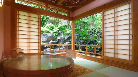 Kouyurou Ikawa Ryokan | Şizuoka (idari bölge) - Izunokuni - Izu Nagaoka Japon Kaplıcası